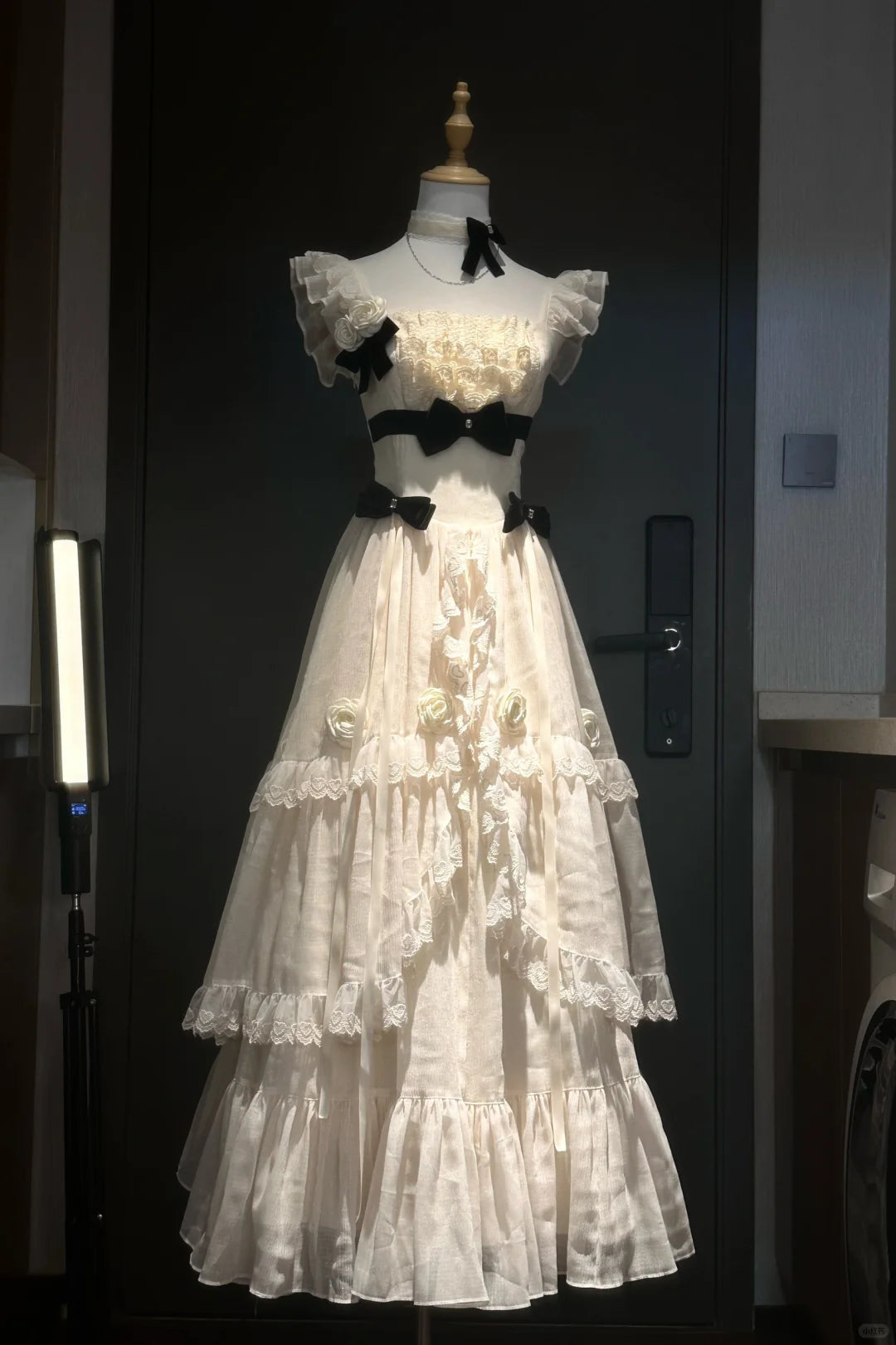 Platycodon Girls Elegant Rose Lady Cream Black Lolita Long Dress - Sugarplum Store