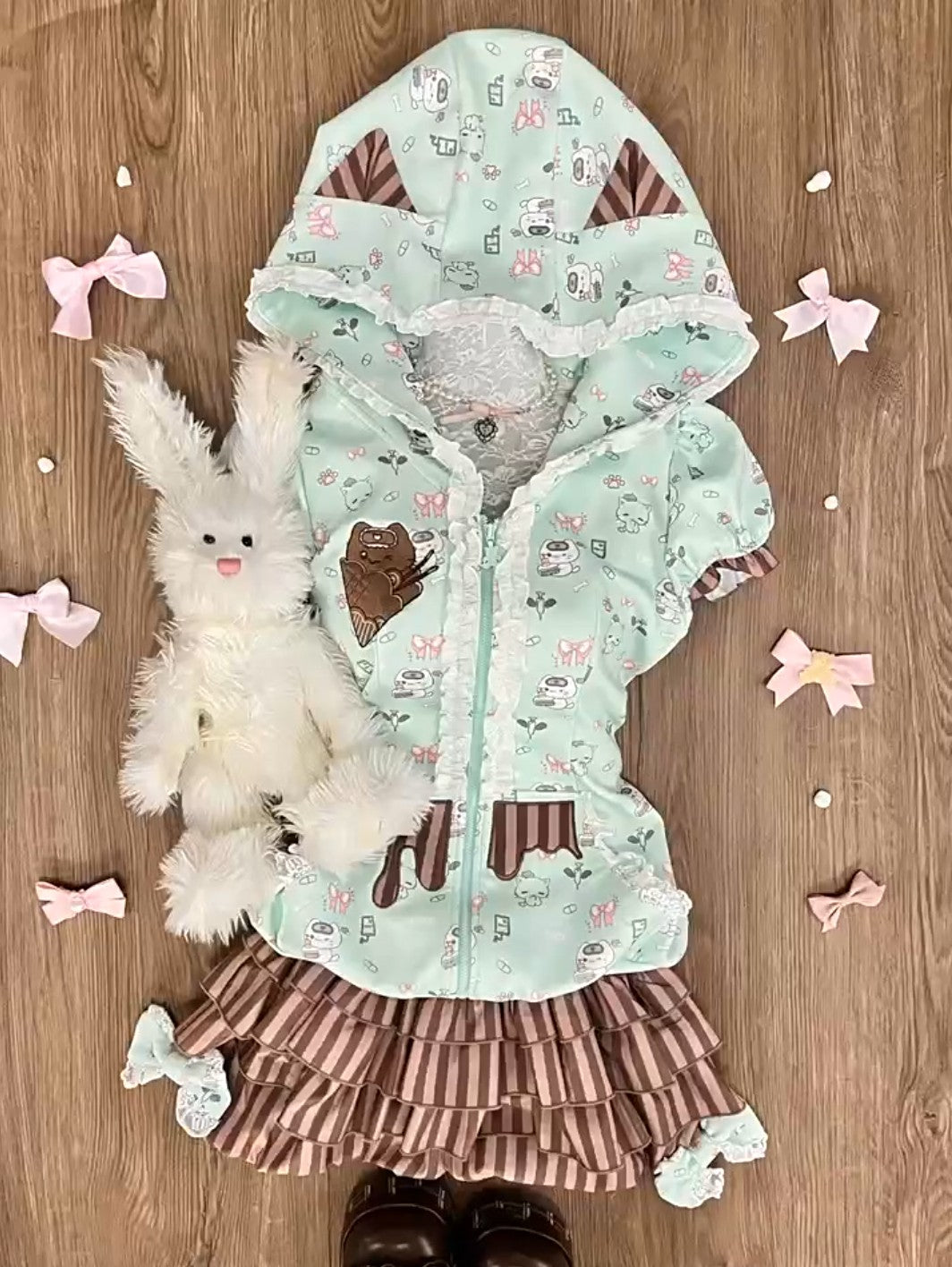 Serendipity Homey Cute Mint Chocolate Cat Hoodie & Shorts Two Piece Set - Sugarplum Store