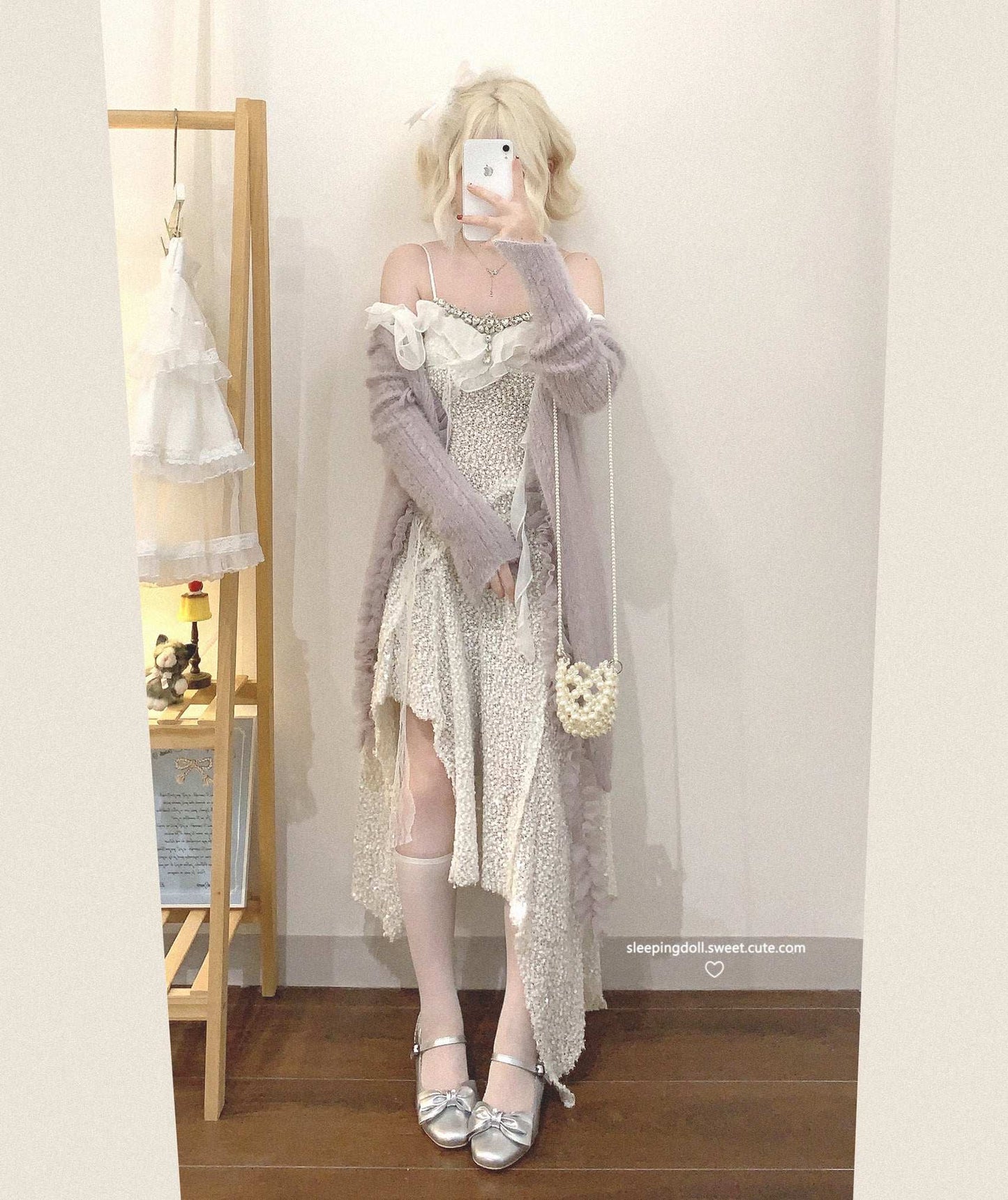 Dormir Doll Tassel Poem Pink Black Cream Purple Orange Fuzzy Cardigan