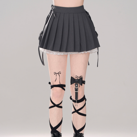 Young Eyes Gray & Floral Pleated Mini Skirt - Sugarplum Store