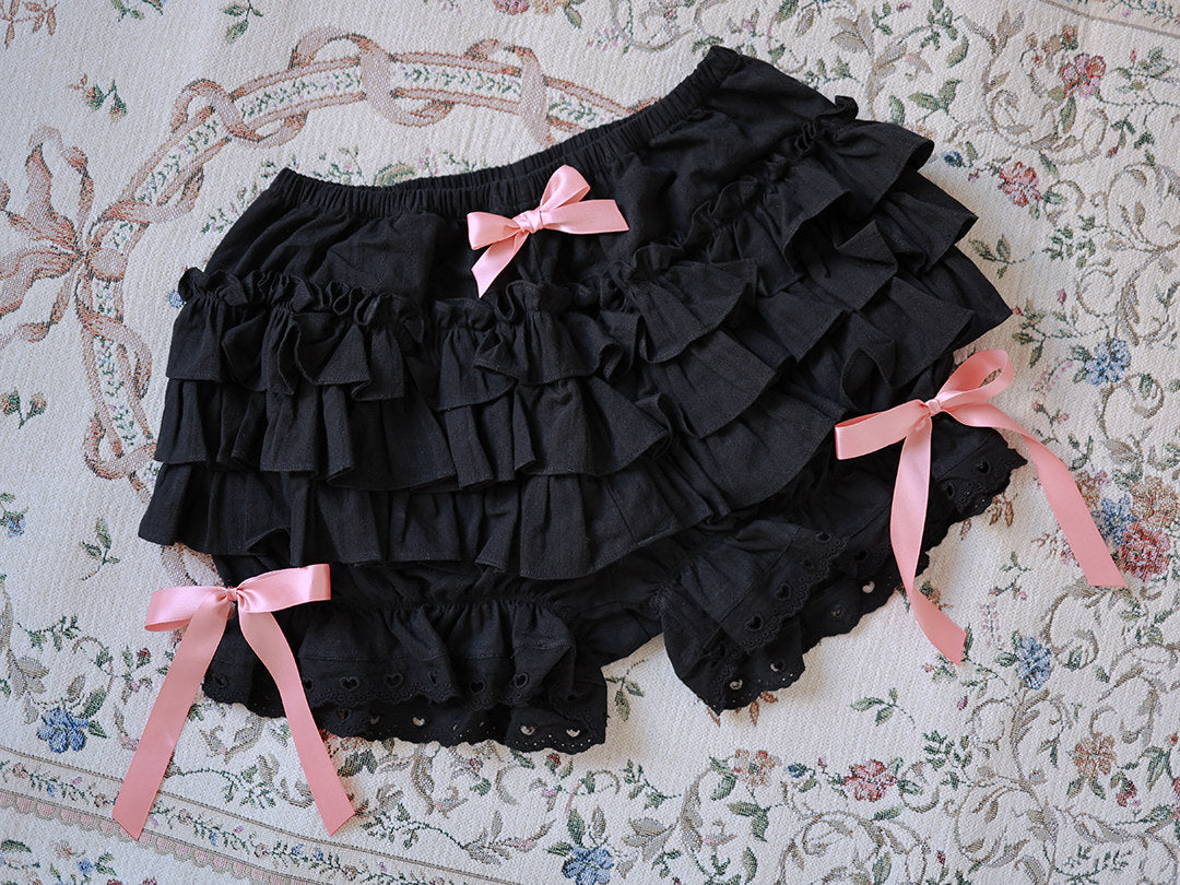 Lolita Lace Ruffled Black White Bloomers Shorts
