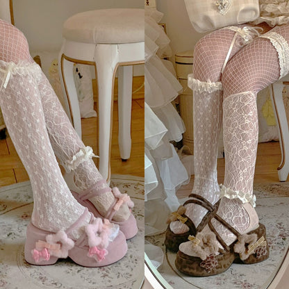 Lace tights with pink and brown gyaru style leopard sandals on a patterned rug.