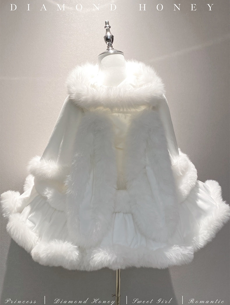 White fur coat on a mannequin