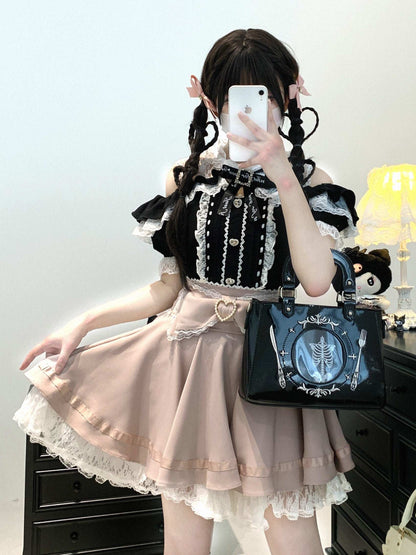 double-layered heart-shaped bow design on short bunny skirt