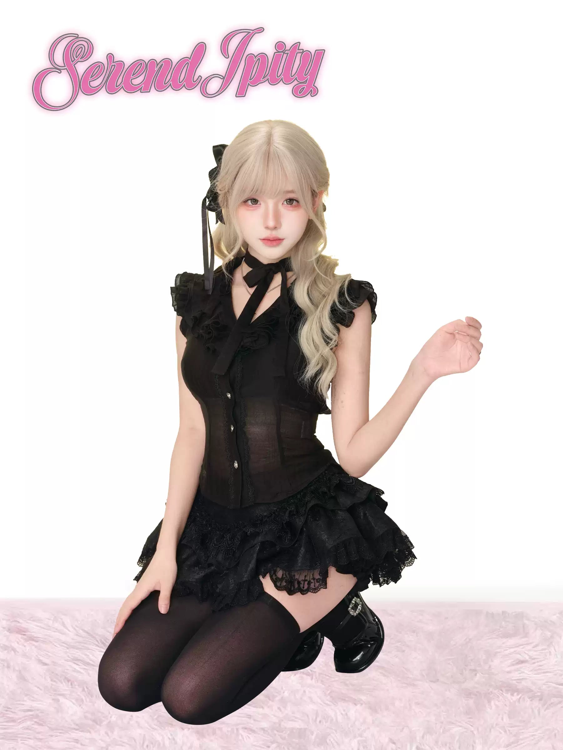 gothic black skirt with lace details and hanging keys